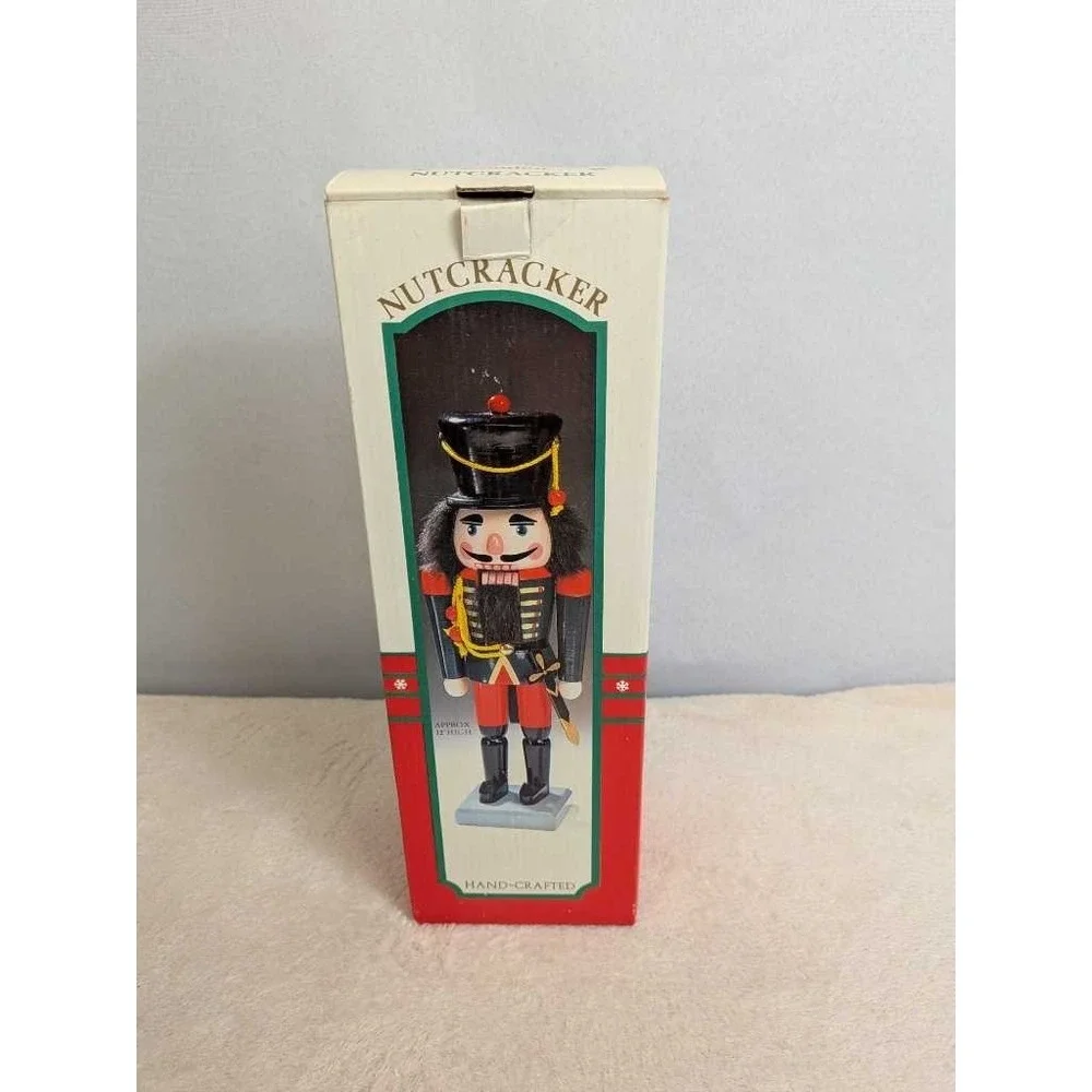 Kurt S. Adler Old‎ World Wooden Nutcracker Hand-Crafted Soldier Holiday Decor